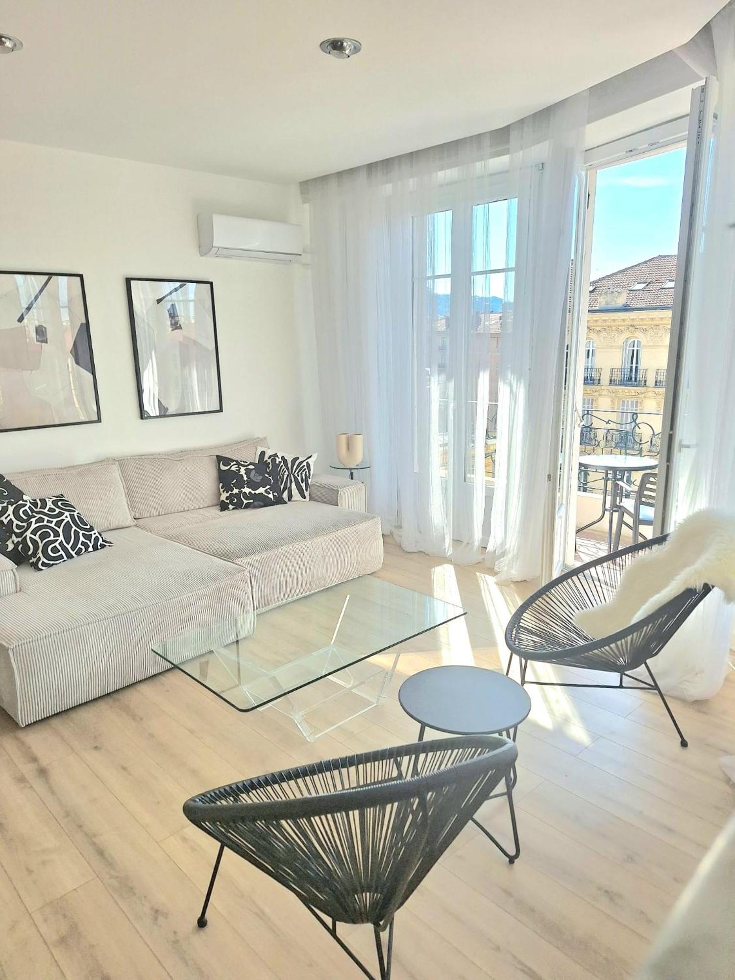 Le Metropole Nice Victor Hugo Εξωτερικό φωτογραφία
